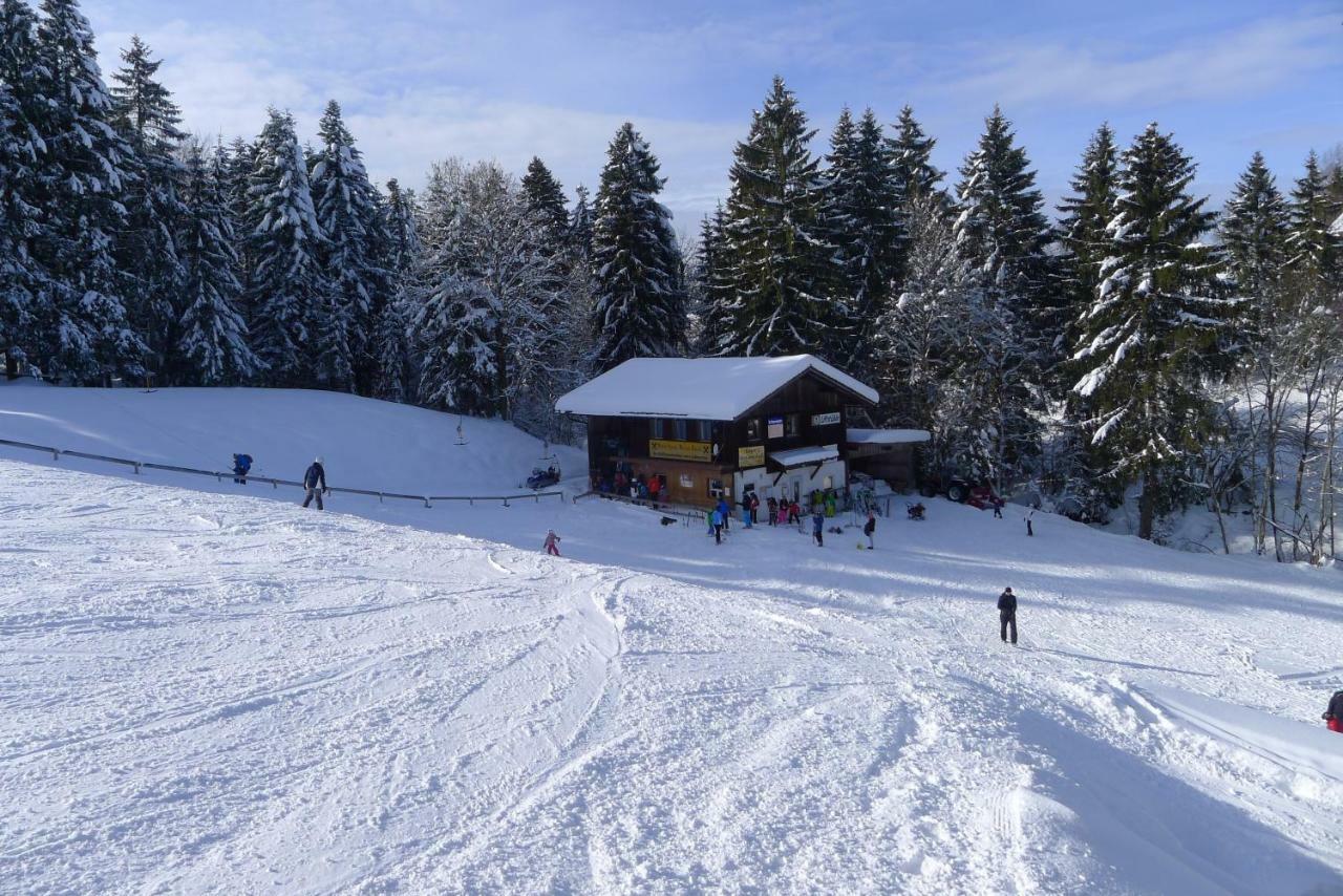 Haus Zum Kranich, Traditionelles, Charmantes, Ehemaliges Bauerngasthaus Möggers Exteriör bild